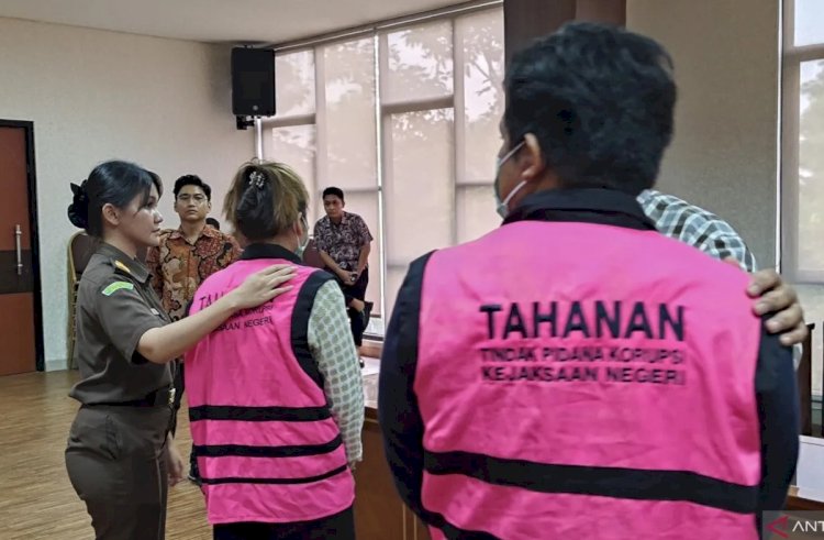 ilustrasi - Kejari Kejaksaan Negeri (Kejari) Tangerang Selatan (Tangsel) telah menetapkan dua tersangka korupsi dana KUR senilai Rp1,2 miliar. ANTARA/Azmi Samsul Maarif
