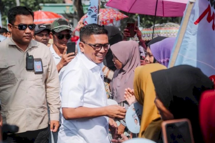 Calon Gubernur Banten nomor urut 2, Andra Soni saat kampanye di tiga kecamatan di Kabupaten Serang, Selasa (22/10/2022). ANTARA/HO-Tim Andra-Dimyati