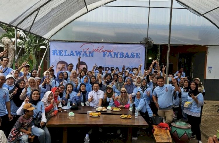 ilustrasi - Relawan Fanbase Tangerang raya deklarasi dukung Andra - Dimyati. ANTARA/istimewa