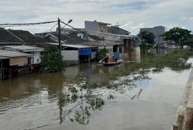 ilustrasi - Banjir yang melanda Perumahan Garden City Periuk Kota Tangerang, Ahad pagi. ANTARA/HO-Pemkot Tangerang