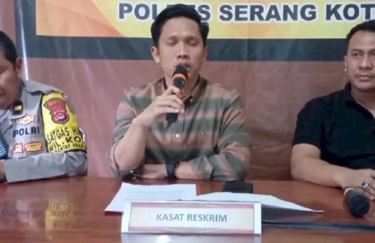 ilustrasi - Kasatreskrim Polresta Serang Kota Kompol Hengki Kurniawan, (tengah) di Serang, Banten, Sabtu, (30/11/2024). (ANTARA/Desi Purnama Sari)