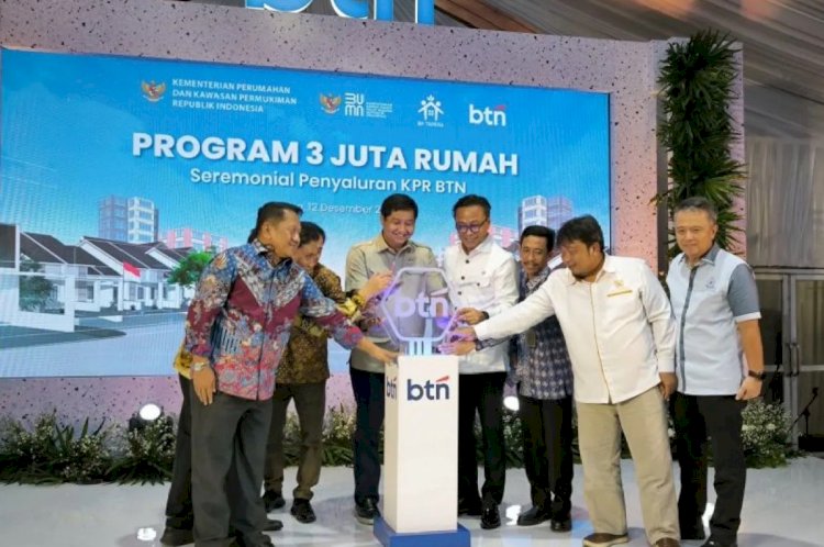 ilustrasi - Peresmian simbolis penyaluran KPR BTN program Tiga Juta Rumah dalam agenda Akad KPR Massal di kawasan Taktakan, Serang, Kamis (12/12/2024). (ANTARA/Devi Nindy)