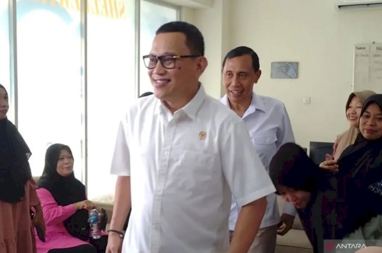 ilustrasi - Menteri Perlindungan Pekerja Migran Indonesia (PPMI) Abdul Kadir Karding. ANTARA/Azmi Samsul Maarif)