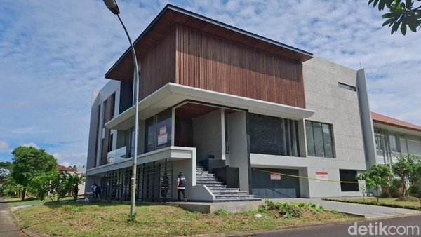 Rumah mewah di Alam Sutera yang disita polisi