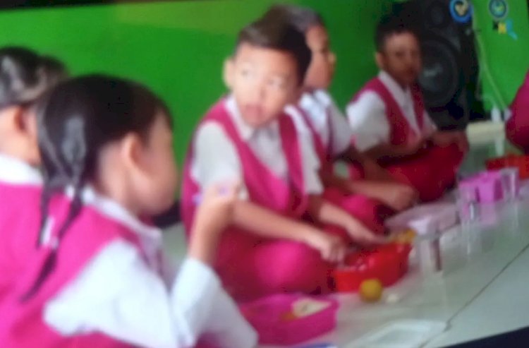 ilustrasi - Koperasi nelayan selatan Lebak melaksanakan uji coba program makan bergizi gratis (MBG) untuk siswa SDN 1 Binuangeun pada Desember 2024 lalu. ANTARA/HO Dok pribadi