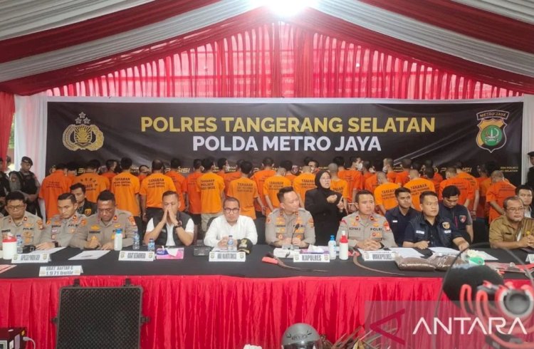 ilustrasi - Kepolisian Resor (Polres) Tangerang Selatan (Tangsel), Polda Metro Jaya, sukses mengungkap kasus produksi narkotika jenis tembakau sintetis di salah satu ruko, Babelan, Kabupaten Bekasi, Jawa Barat. ANTARA/Azmi Samsul Maarif