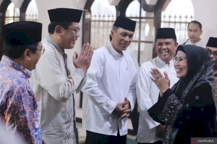 ilustrasi - Bupati Serang Ratu Tatu Chasanah saat Safari Ramadan beberapa waktu lalu. ANTARA/HO. Kominfo