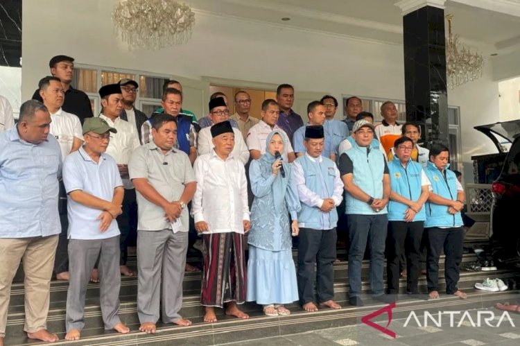 ilustrasi - Cabup Serang Nomor Urut 2, Ratu Zakiyah saat konferensi pers di Serang, Banten, Sabtu (19/4/2025). (ANTARA/Desi Purnama Sari)