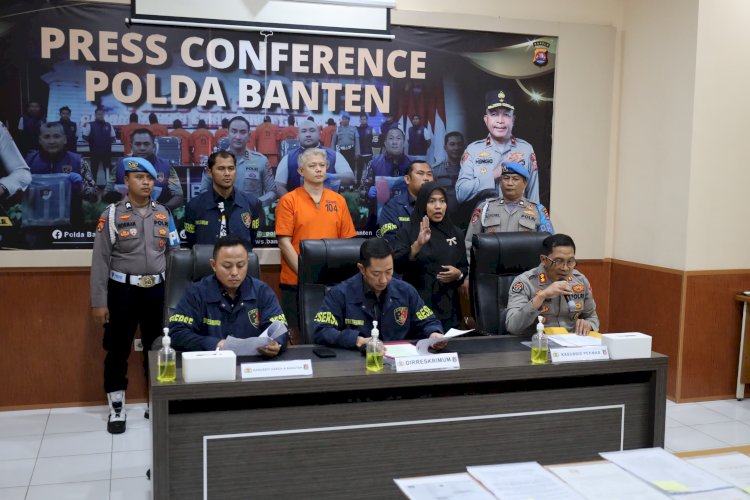 Suasana konferensi pers kasus pemalsuan surat tanah yang ditangani Polda Banten (Dirhat/RMOLBanten)
