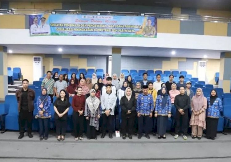 ilustrasi - Kegiatan pembinaan kepada pelaku usaha pariwisata dalam meningkatkan usaha dan pendapatan daerah. ANTARA/HO-Disbudpar Kota Tangerang